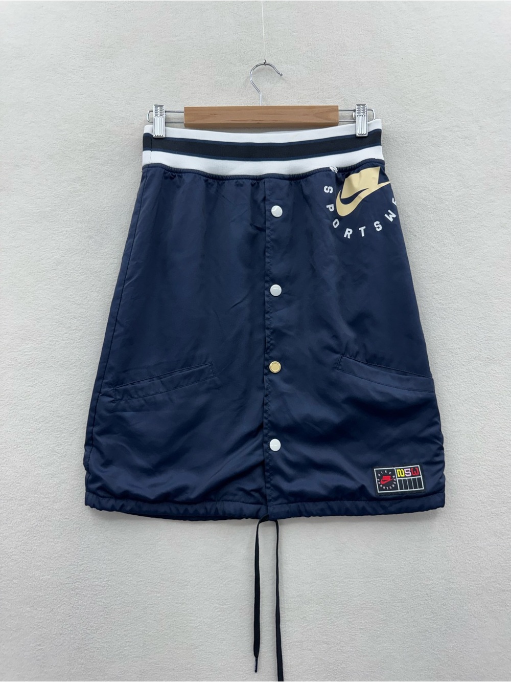 Nike Women’s Small Woven Snap Button Skirt In Blue